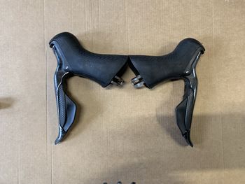 Shimano, Dura-Ace Di2 11v + RIM