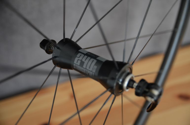 Used Ffwd Fast Forward F3R Carbon Clincher bike — image 2 of 9