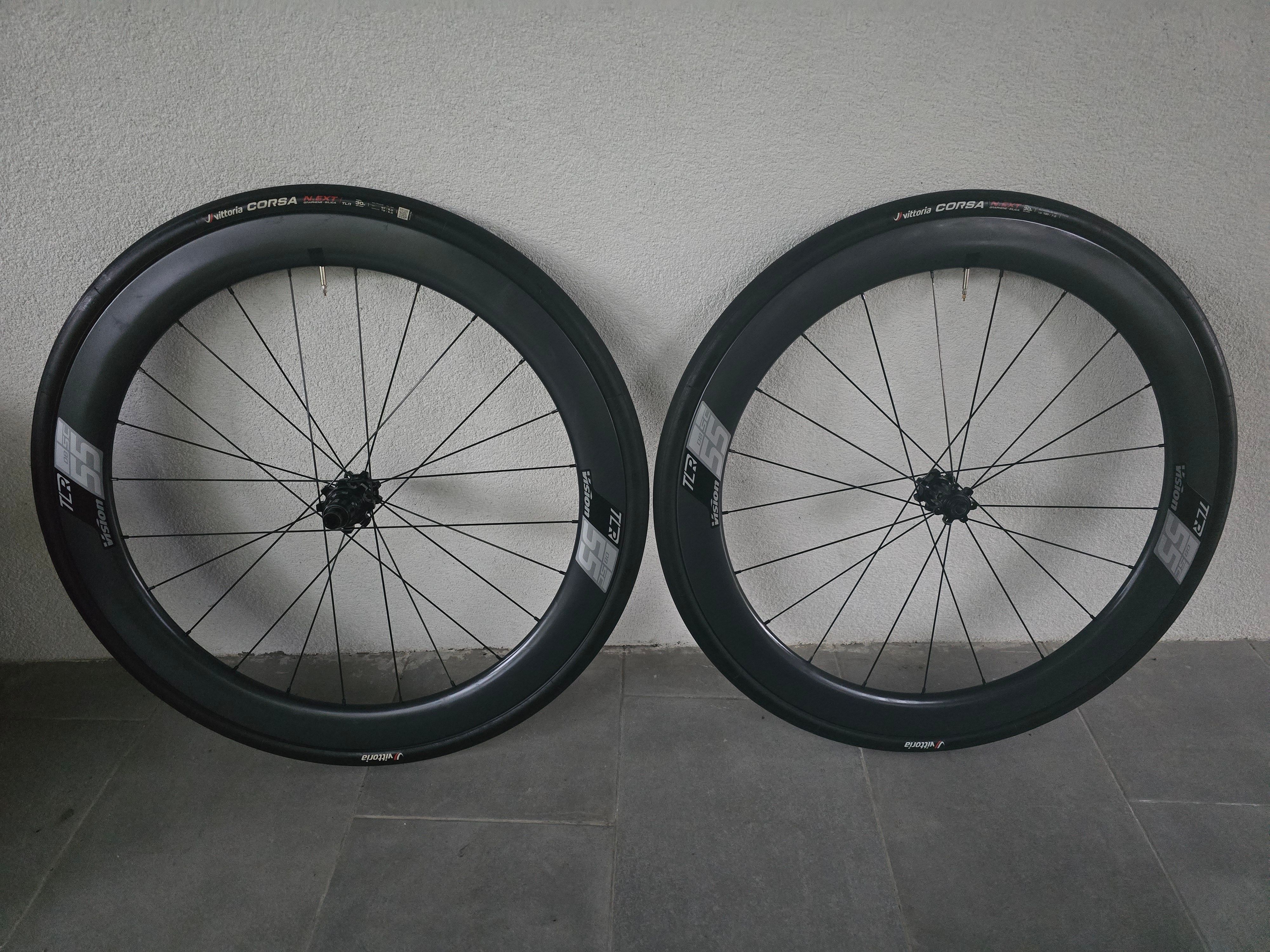 tlr vision sc55 disc carbon wheelset