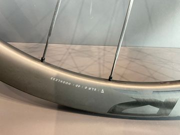 Brugt Giant SLR 0 2025 bike — billede 4 af 6