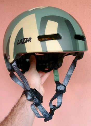 Used Lazer Armor 2.0 MIPS bike — image 2 of 7
