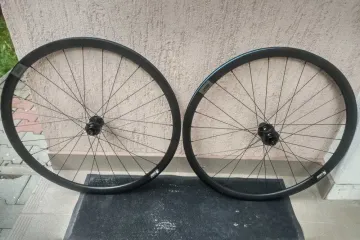 Gebrauchtes Rose Set Roti Rose R-Thirty Disc Centerlock 11s TR 12x100 12x142 2024 Wheels