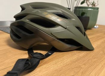 Used MET M138 bike