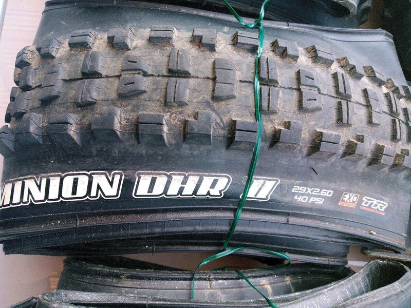 Used Maxxis DHR - plusieurs modèles de gommes Tyres & Tubes