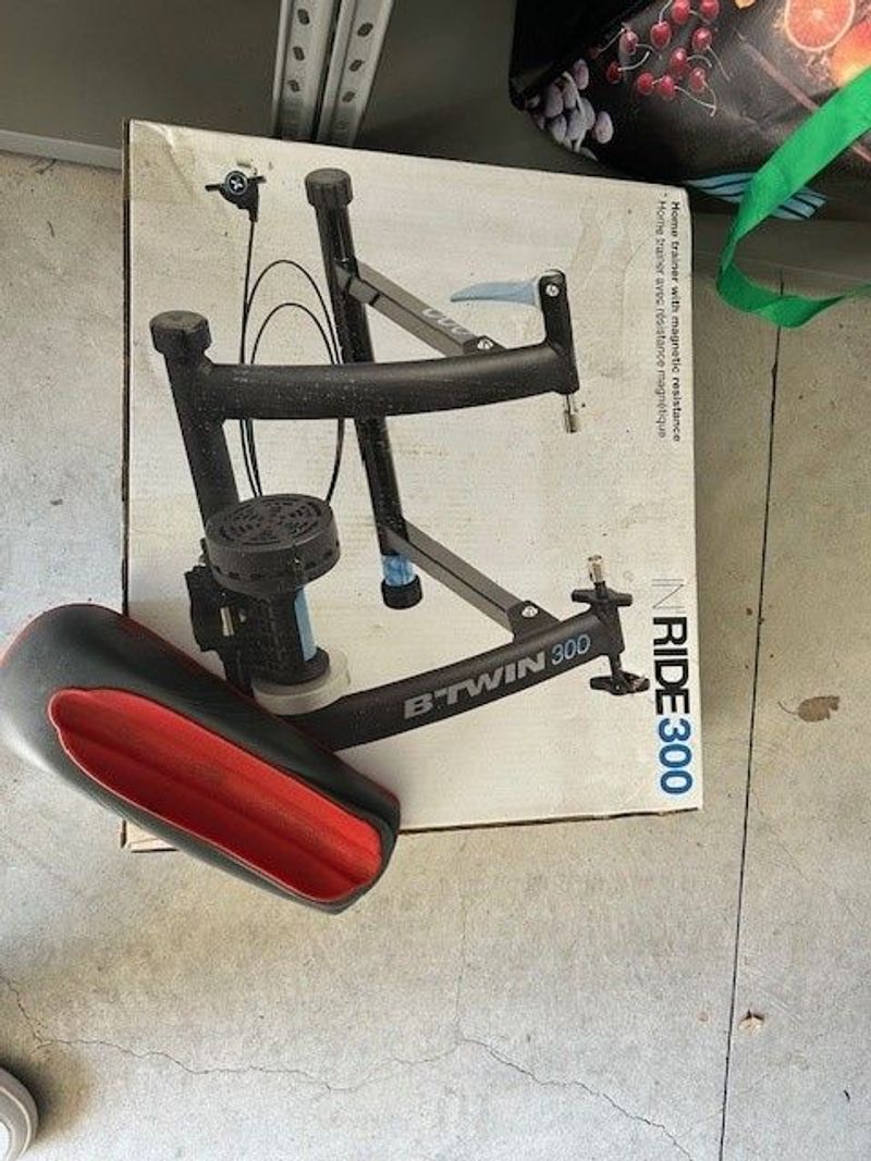 Käytetty BTWIN Ride 300 2018 Cycling Accessories