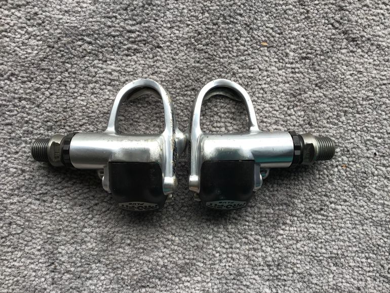 Used Campagnolo Chorus titanium clip less bike — image 2 of 3