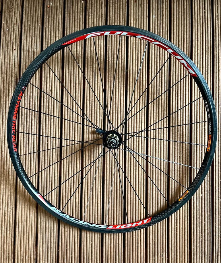 状態良好 fulcrum Racing Lightレーシングライト チューブラー FULCRUM