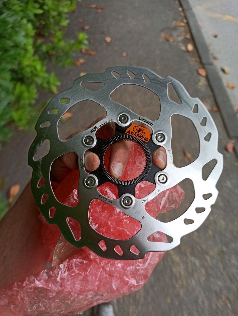 Used Shimano SM-RT70-S 2023 Brakes