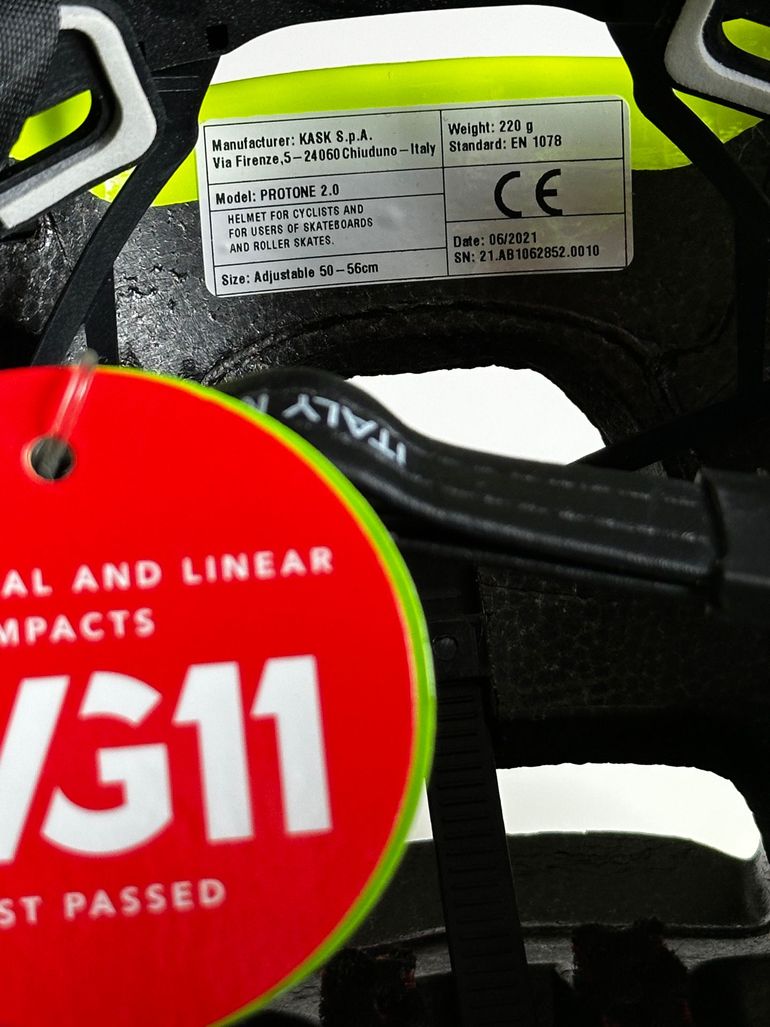 Używany Kask Protone 2.0 bike — zdjęcie 5 z 7