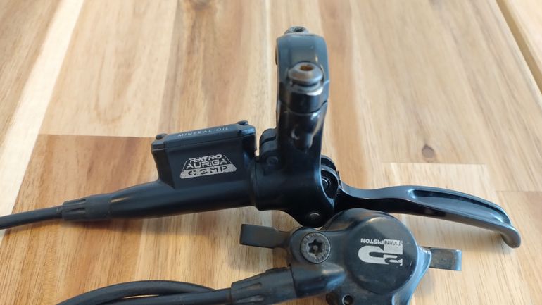 Used Tektro Auriga comp bike — image 3 of 10