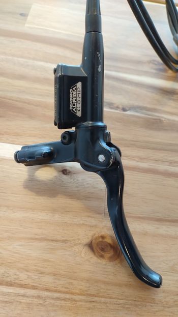 Used Tektro Auriga comp bike — image 6 of 10