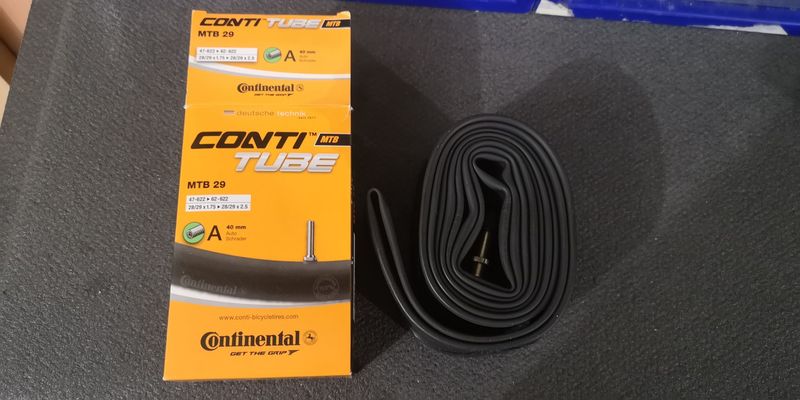 Gebrauchtes Continental MTB 29 x 1, 75/2, 50 Schrader 2022 Tyres & Tubes