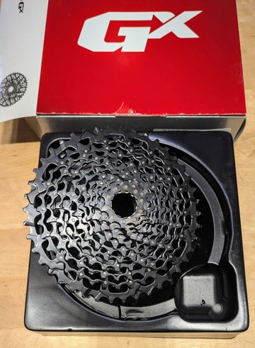 Brugt Sram XG-1150 2024 Drivetrain & Pedals