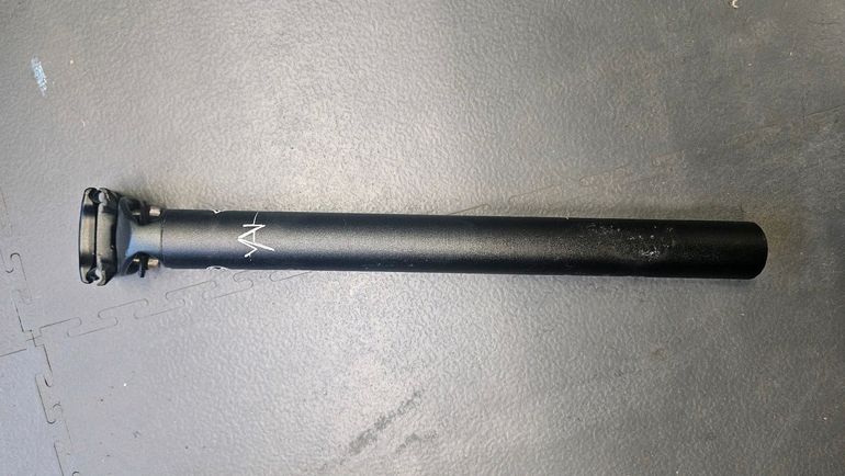 Used Cinelli Vai Sattelstütze 31,6 2022 bike — image 3 of 11