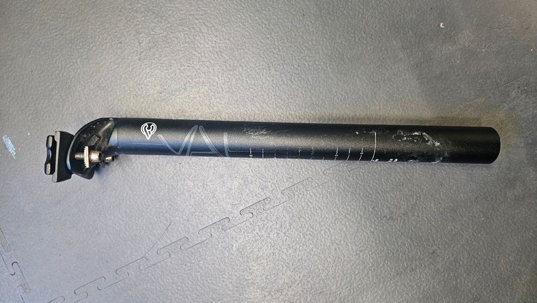 Used Cinelli Vai Sattelstütze 31,6 2022 bike — image 4 of 11