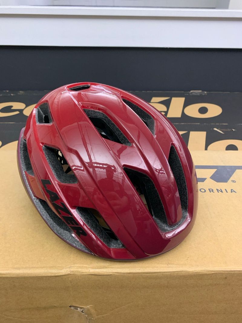 Used Lazer Strada KinetiCore Cycling Accessories