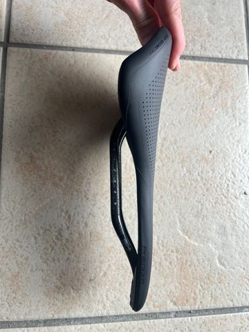 Specialized Phenom 143mm 2023 bike usato — immagine 3 di 4