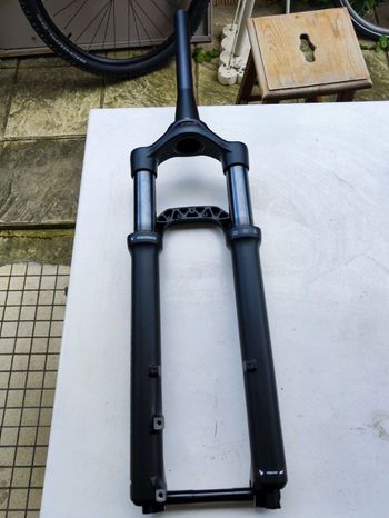 Used RockShox 35 2024 bike — image 2 of 5