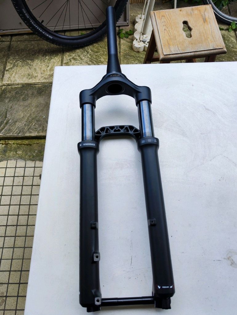 Used RockShox 35 2024 bike — image 2 of 5