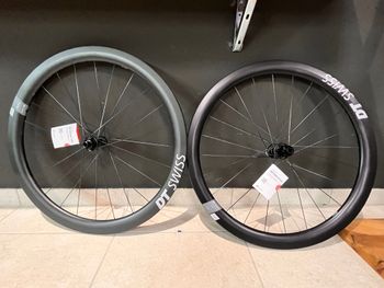 Used Dt Swiss ERC1600 2023 bike — image 1 of 4