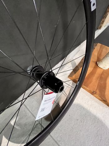 Used Dt Swiss ERC1600 2023 bike — image 4 of 4