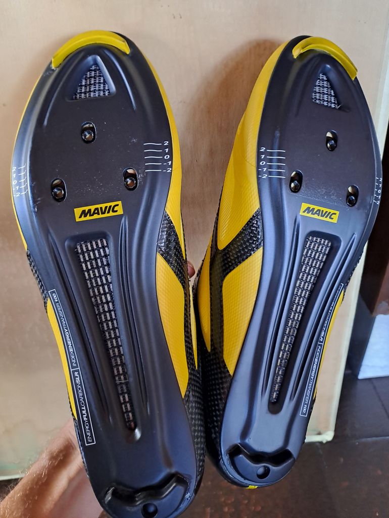 K*a様 マヴィック COSMIC ULTIMATE シューズ 26cm COSMIC ULTIMATE IV