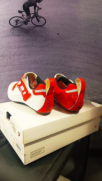 Used Bontrager WOOMERA TRI SHOE 2021 bike — image 3 of 3