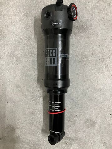 Used rockshock deluxe select 2021 bike — image 2 of 5