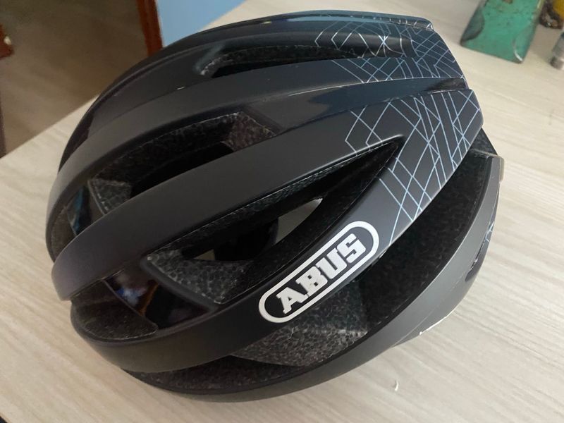 Used ABUS viantor mips 2025 Cycling Clothing