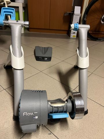 Used Tacx flow Smart 2020 bike — image 4 of 4