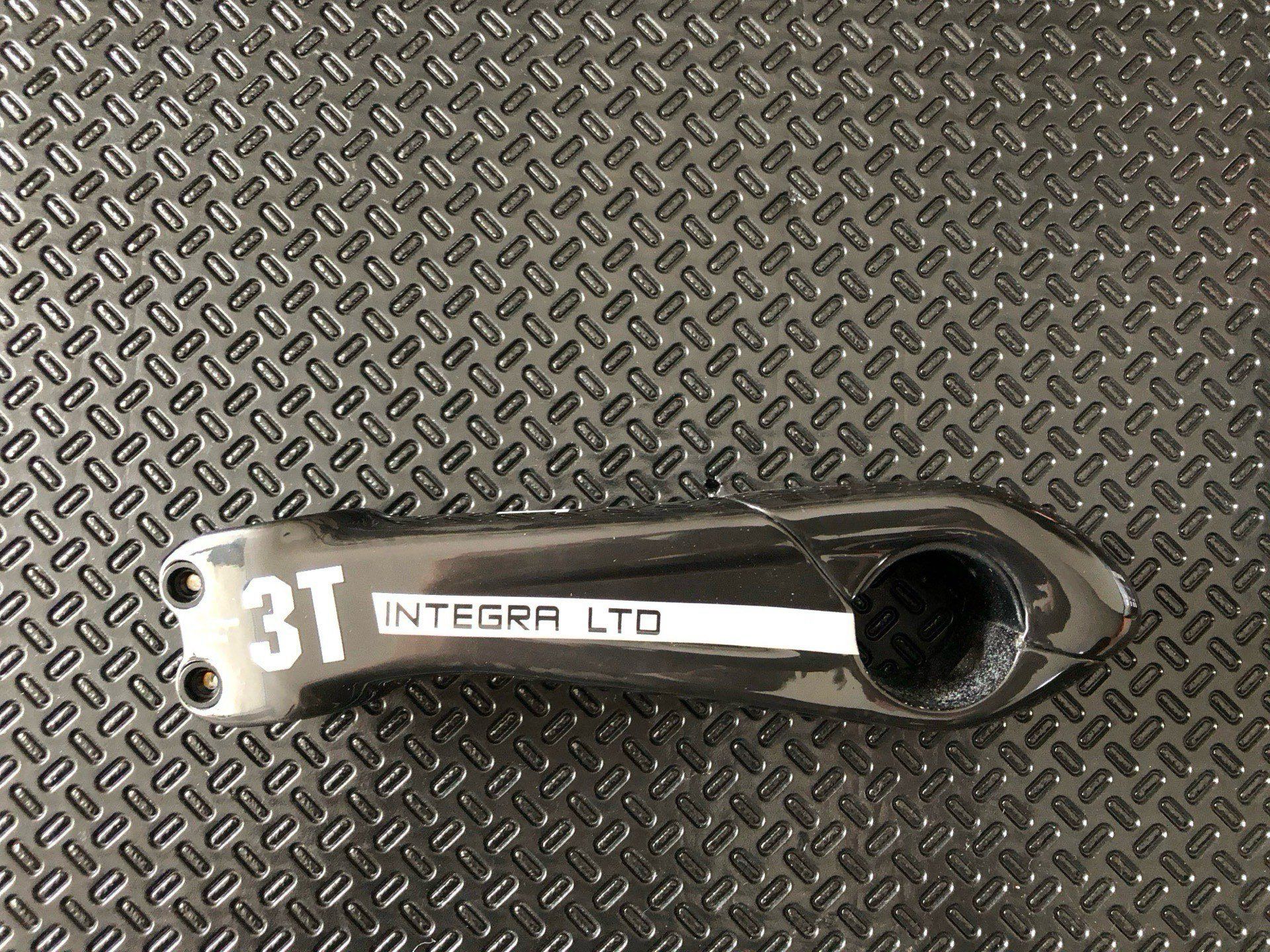 3T INTEGRA LTD カーボンステム　約31.8 約28.0 3T Integra LTD Carbon Stem 110mm -10Deg 31.8mm Garmin 195