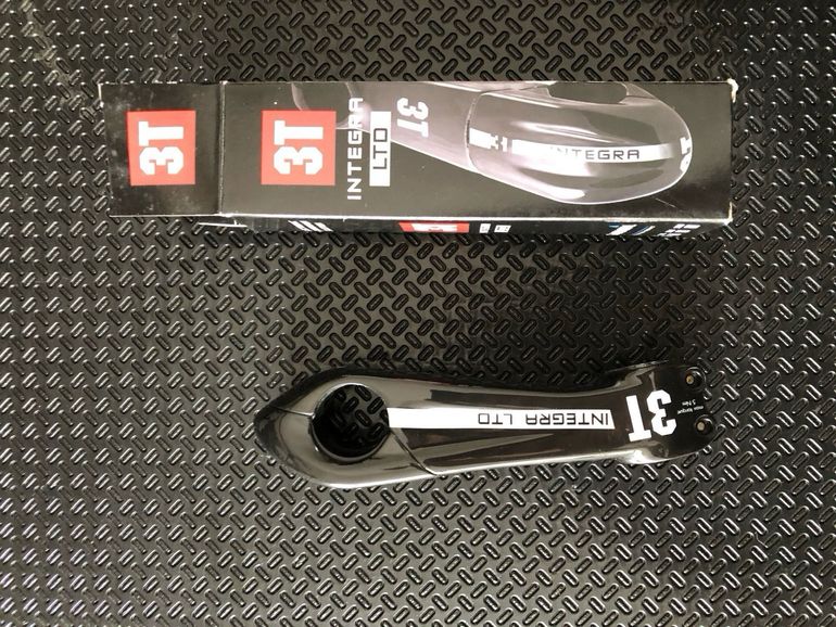 3T INTEGRA LTD カーボンステム　約31.8 約28.0 3T Integra LTD Carbon Stem 110mm -10Deg 31.8mm Garmin 195