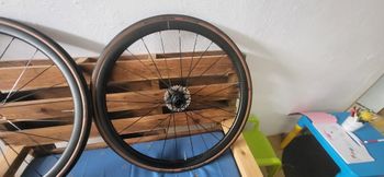 Used Mavic Cosmic Carbon, com aro 622x21 2024 bike — image 1 of 5