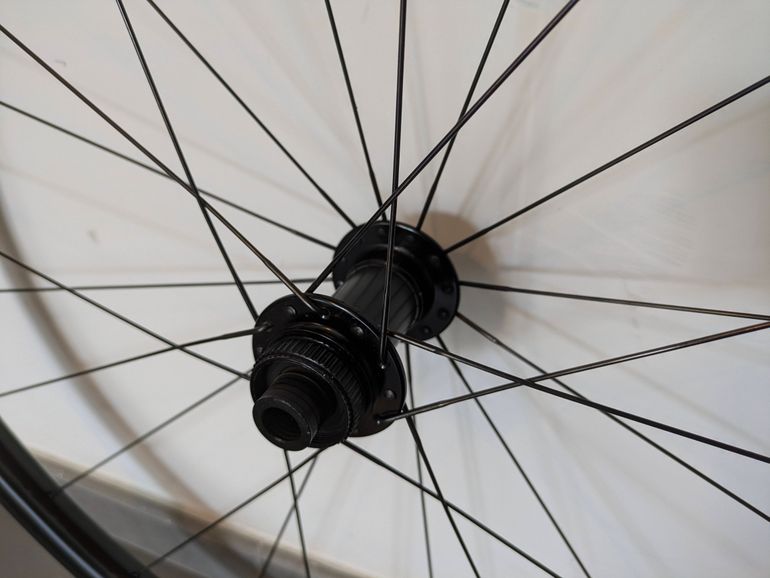 Used 4RACE 4RACE carbon 2023 bike — image 2 of 4