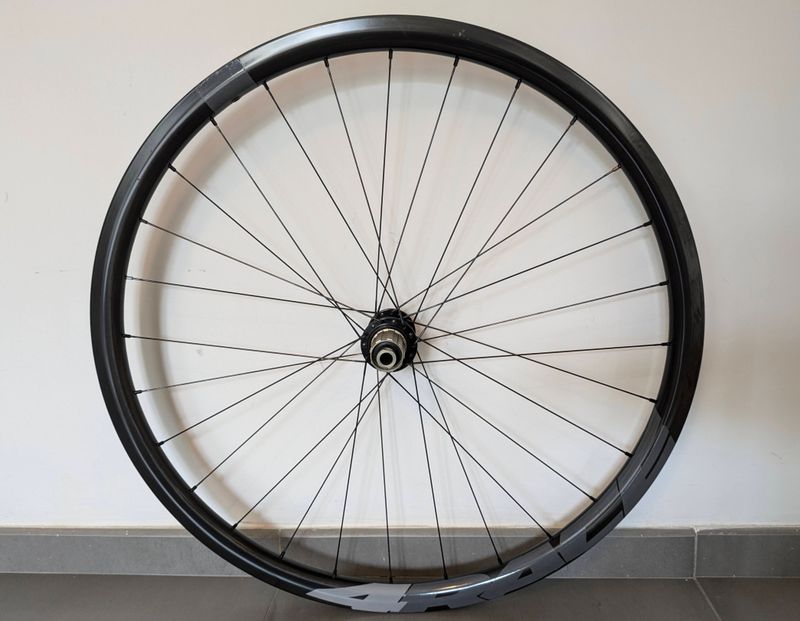 Używany 4RACE carbon 2023 bike — zdjęcie 3 z 4