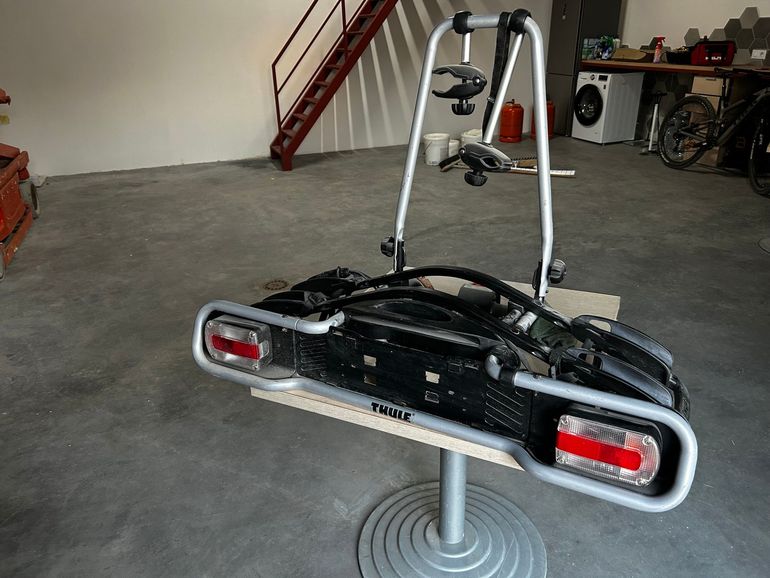 Used Thule ER940 2012 bike — image 1 of 3