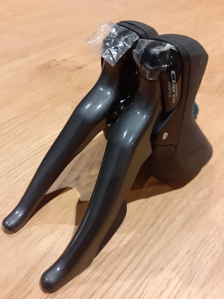 Used Shimano Claris 2024 bike — image 2 of 6