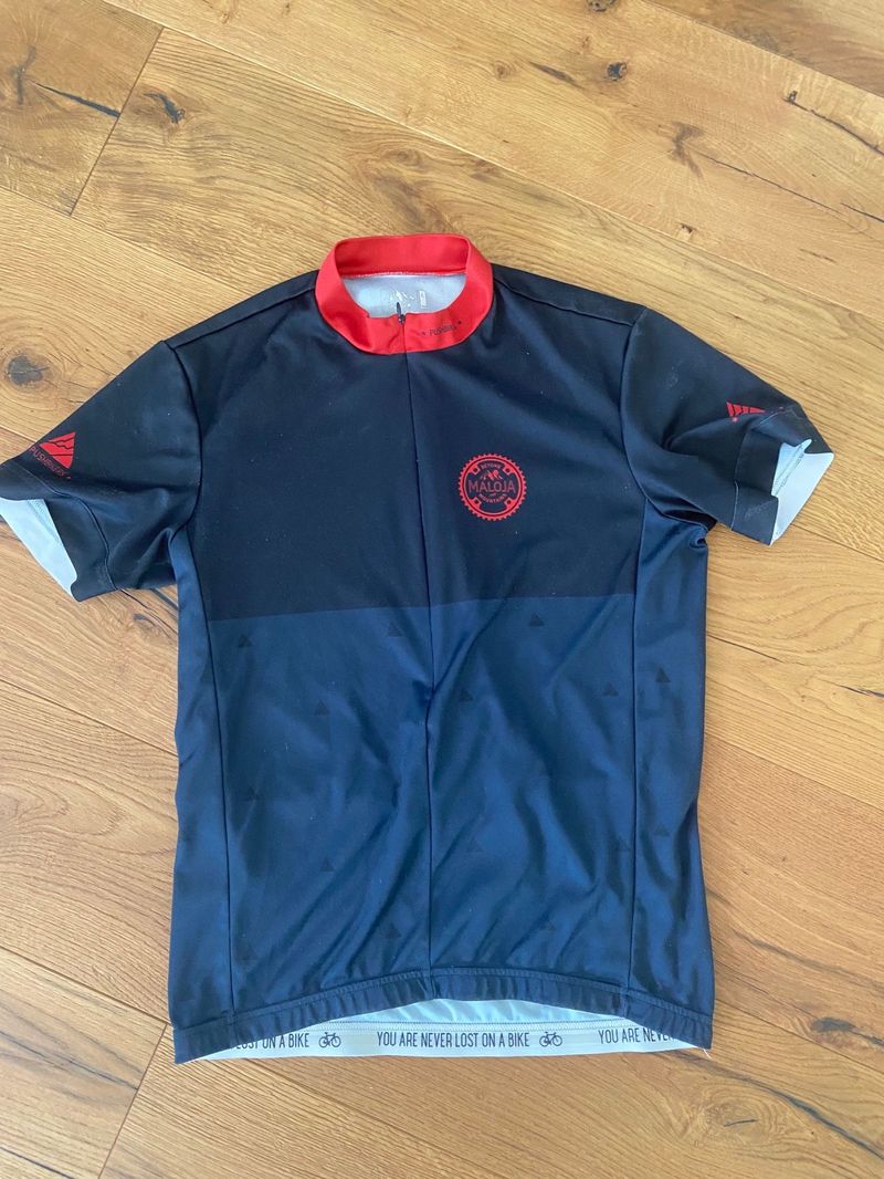 Used Malola 2022 Cycling Clothing