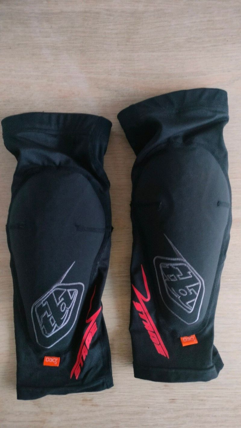 Used knee guard 2024 bike