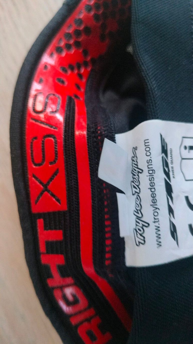 Used Troy Lee Designs knee guard 2024 bike — image 4 of 4