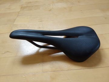 Brugt Specialized Phenom Saddles & Seatposts