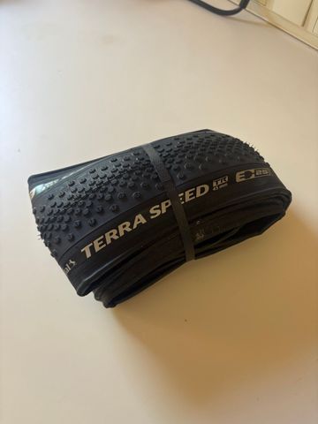 Brugt Continental Terra speed 45mm TR BLACK 2024 Tyres & Tubes