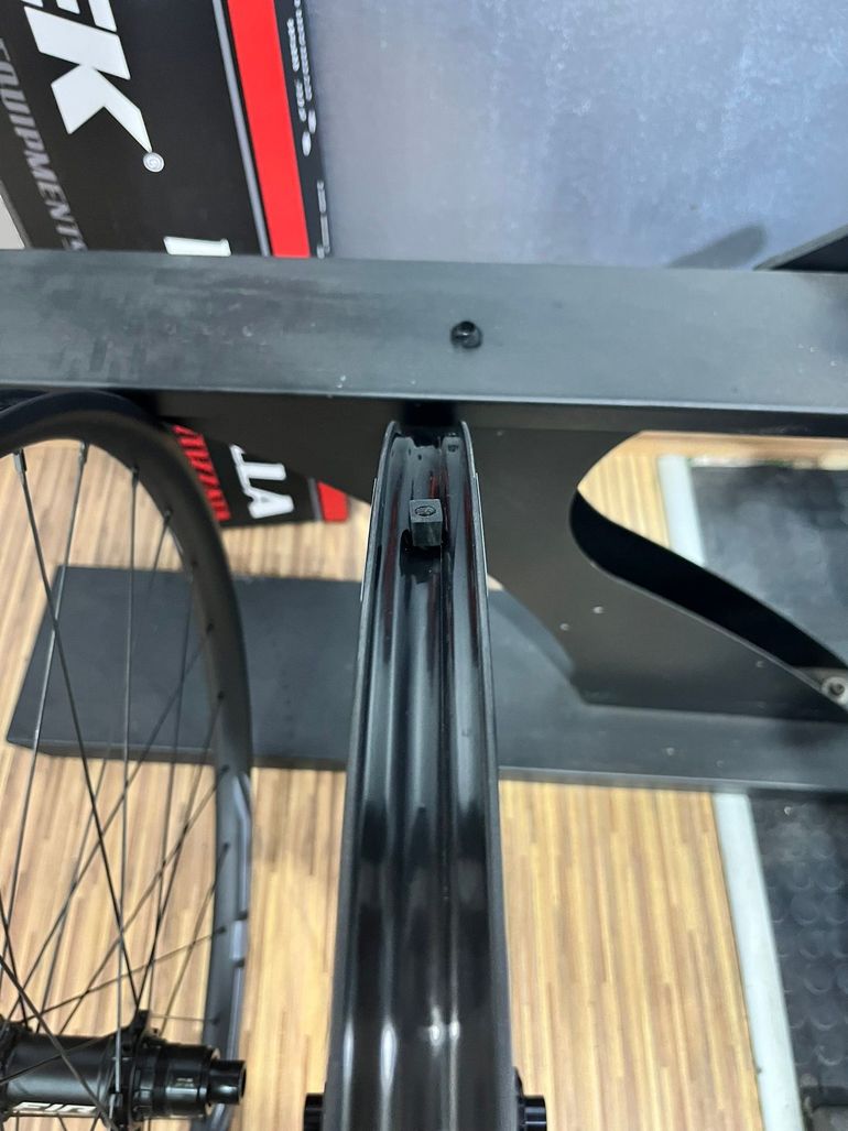 Brugt FIR fxc 25 2024 bike — billede 7 af 7