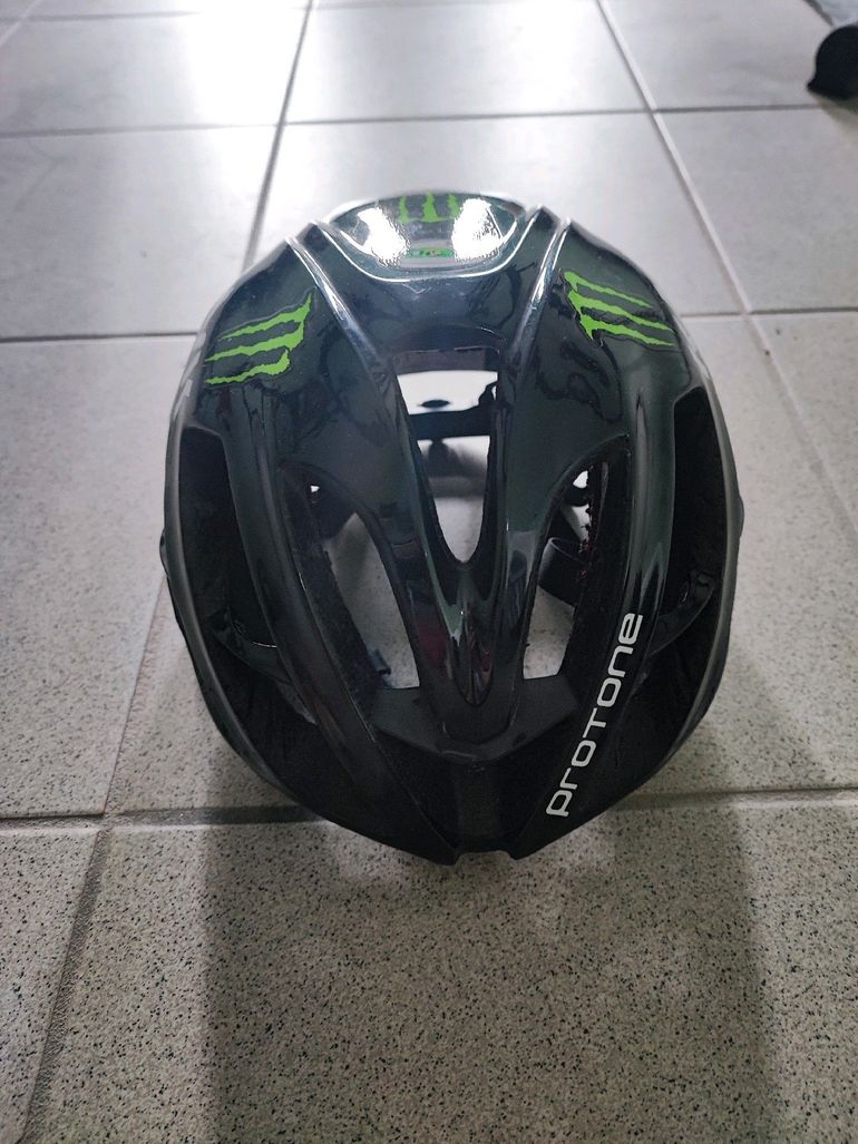 Brugt kask protone 2022 bike — billede 2 af 8