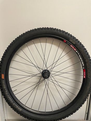 Used Dt Swiss 466d 27.5 pouces 2022 bike — image 1 of 3