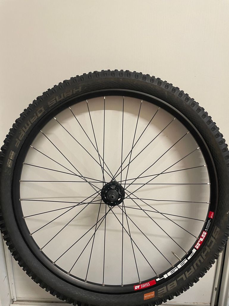 Used Dt Swiss 466d 27.5 pouces 2022 bike — image 2 of 3