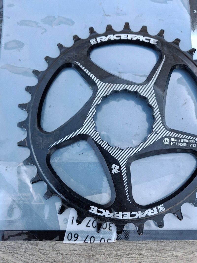 Used race face direct mount 34 dents 2025 bike