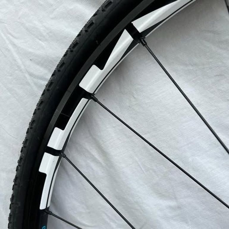 Shimano WH-MT500-CL-F-29 center lock 2022