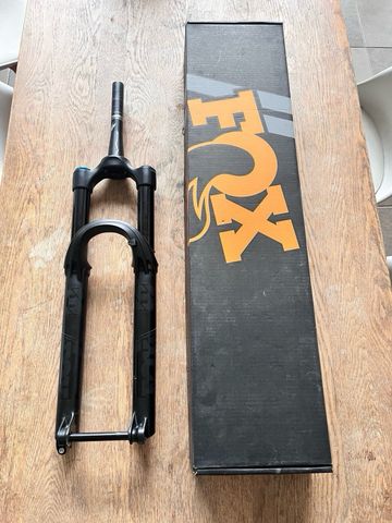 Brugt Fox 38 élite grip x2 2025 Fork