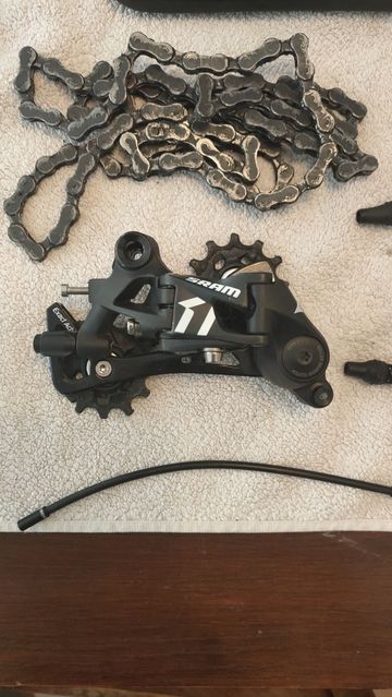 Used Sram Apex 1 2024 bike — image 2 of 6